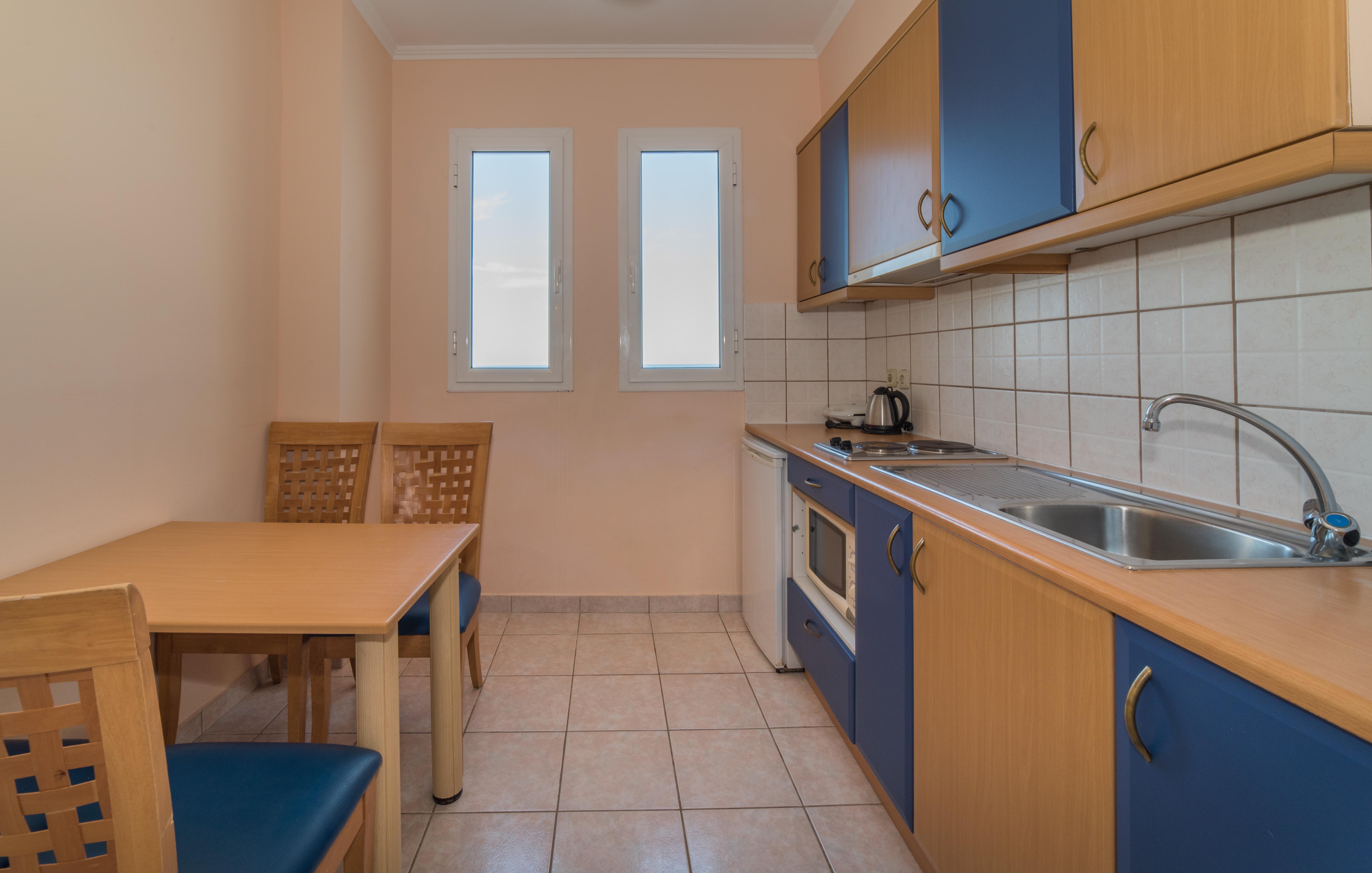 Xenos Kamara Aparthotel 2*