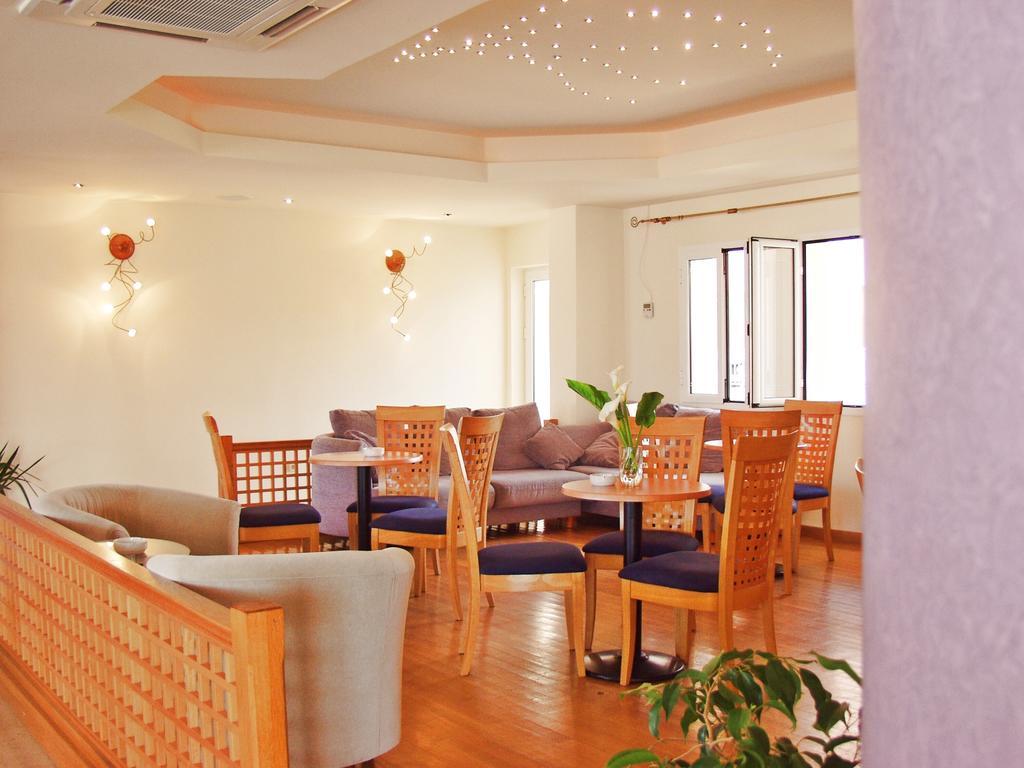 Aparthotel Xenos Kamara