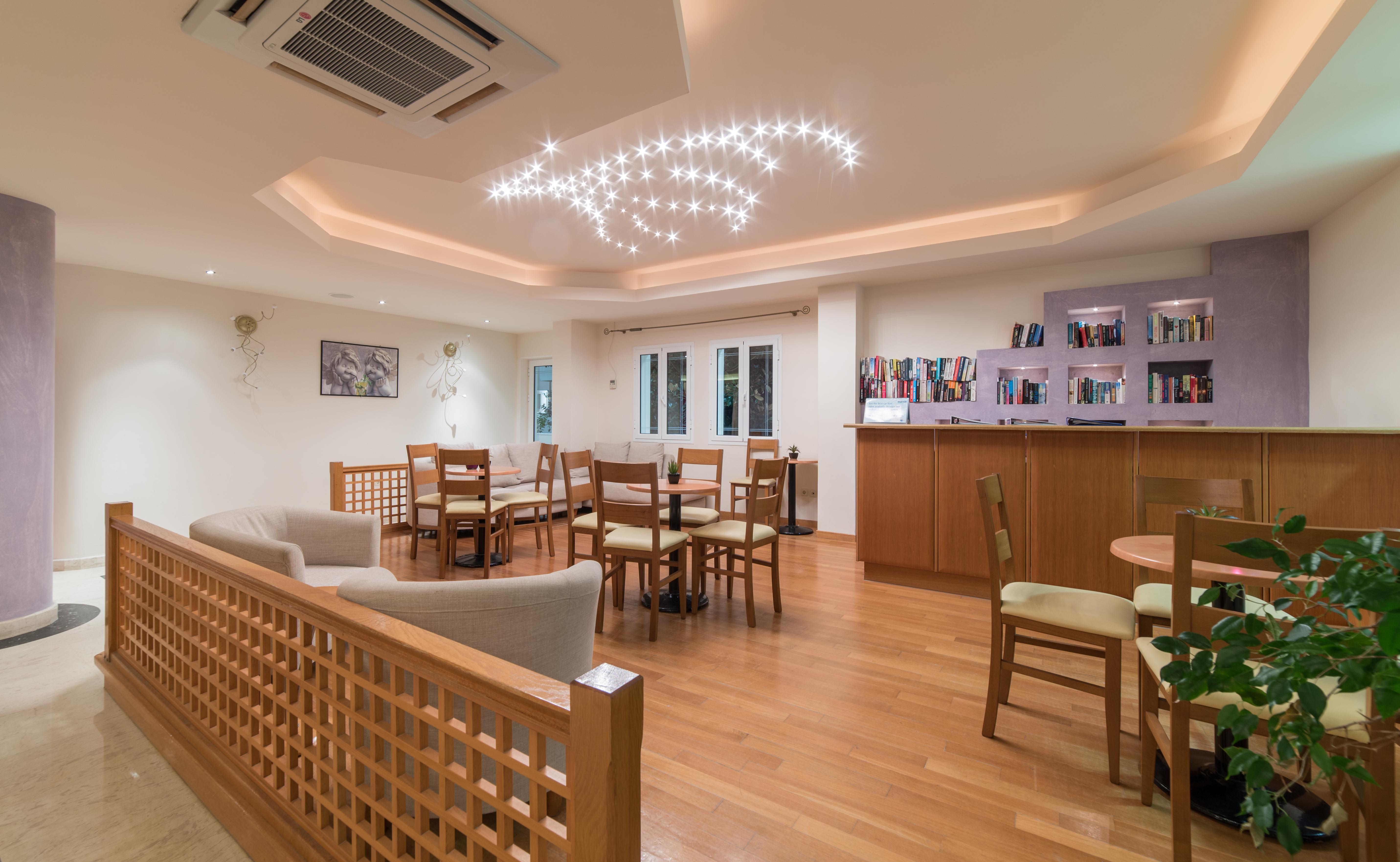 Xenos Kamara Aparthotel 2*