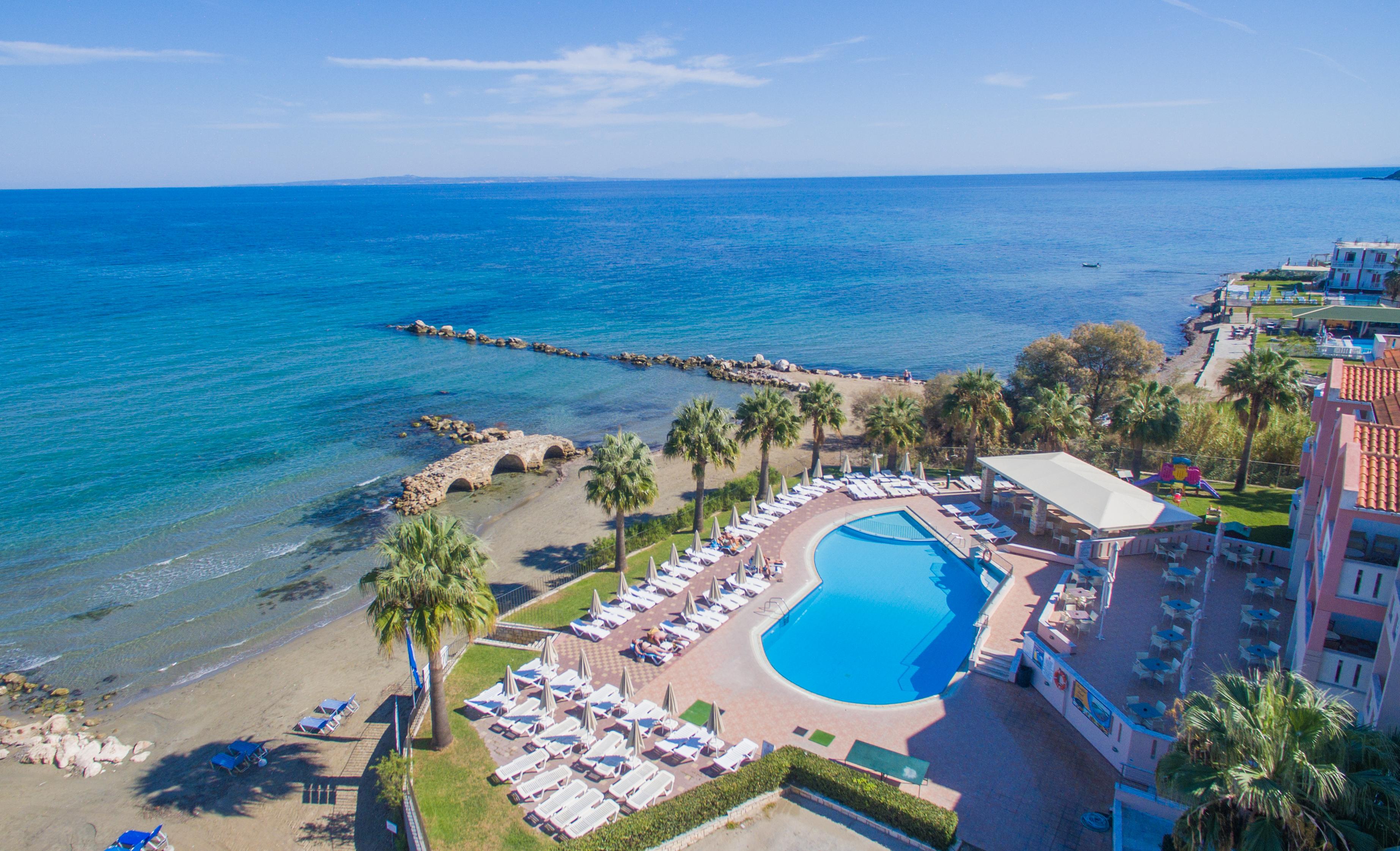Xenos Kamara Aparthotel 2*