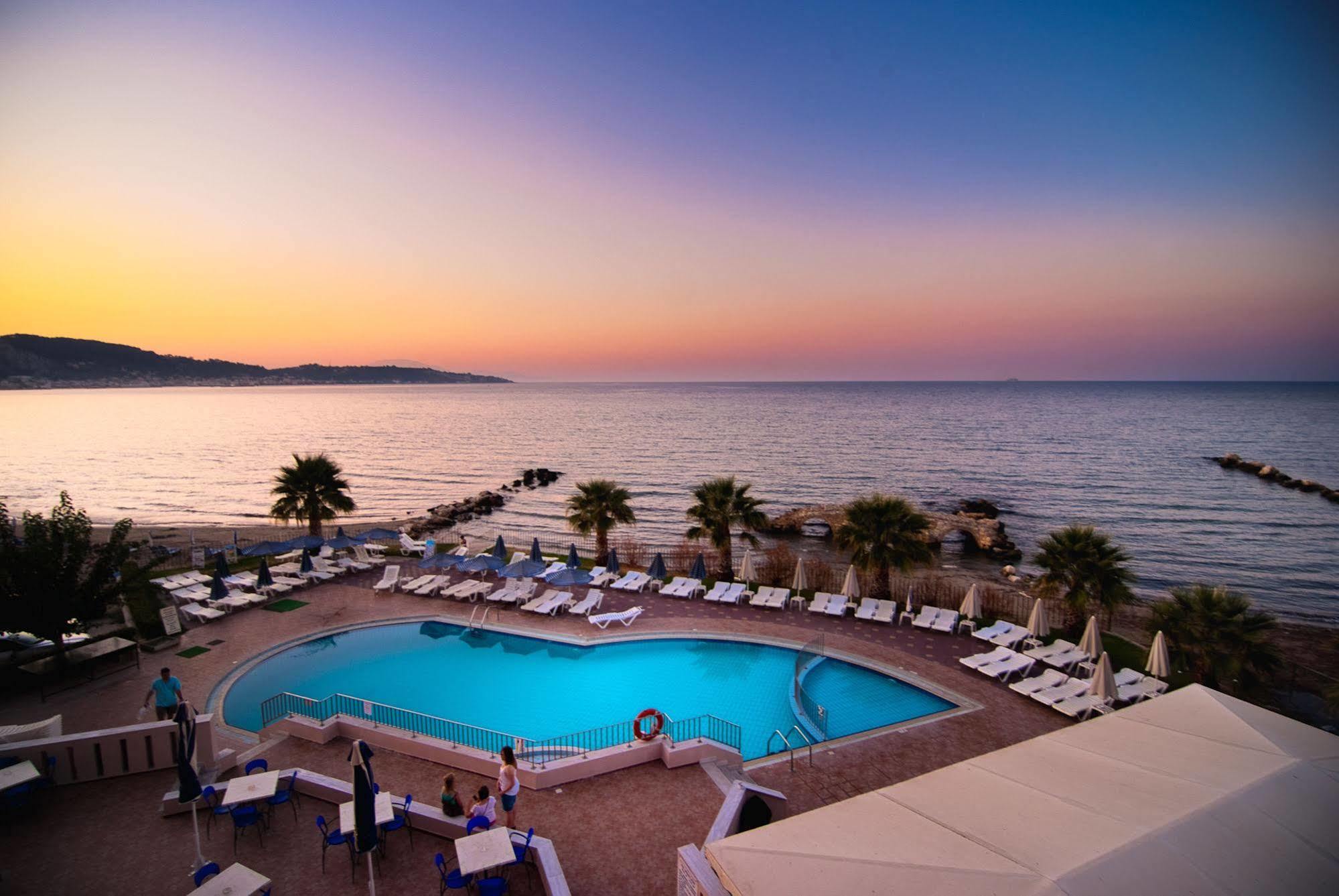Aparthotel Xenos Kamara